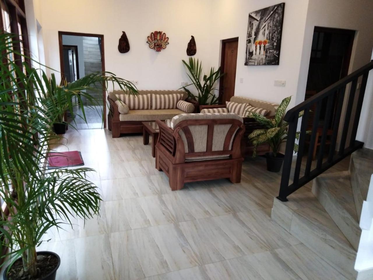 Lija Residence Negombo Eksteriør bilde