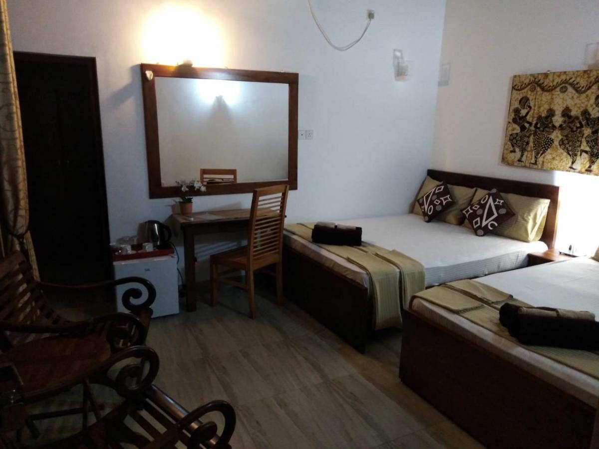 Lija Residence Negombo Eksteriør bilde