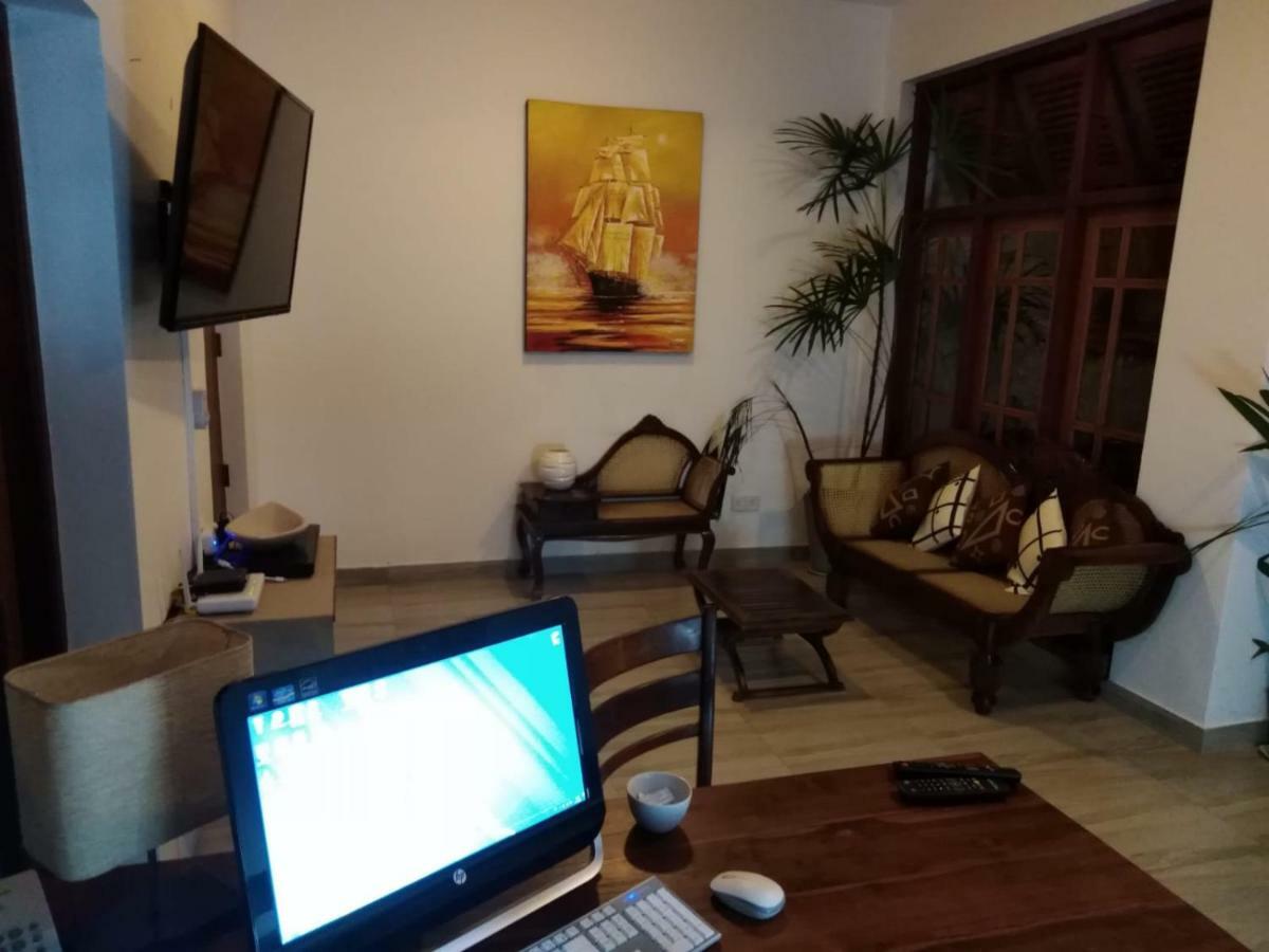 Lija Residence Negombo Eksteriør bilde
