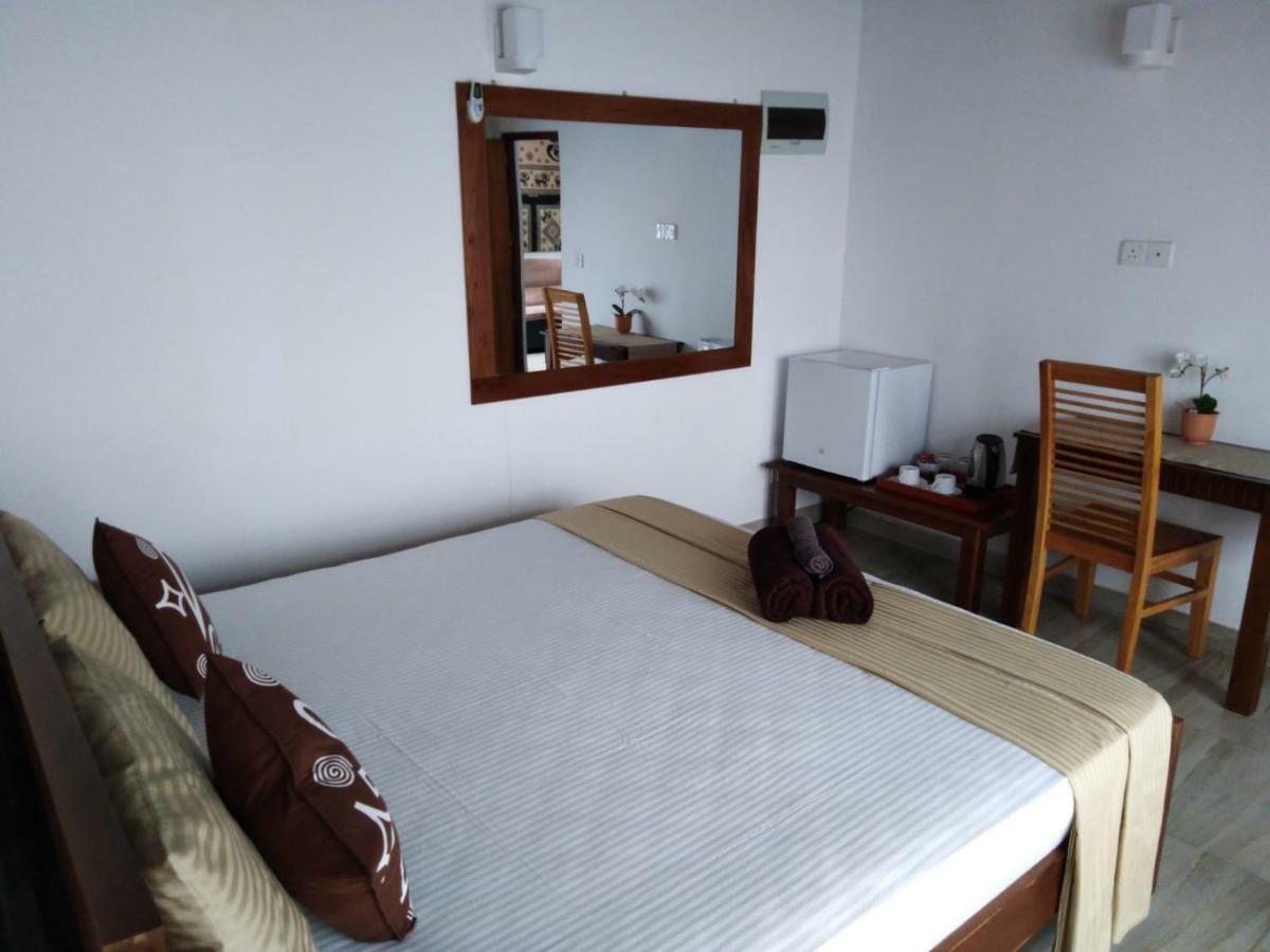 Lija Residence Negombo Eksteriør bilde