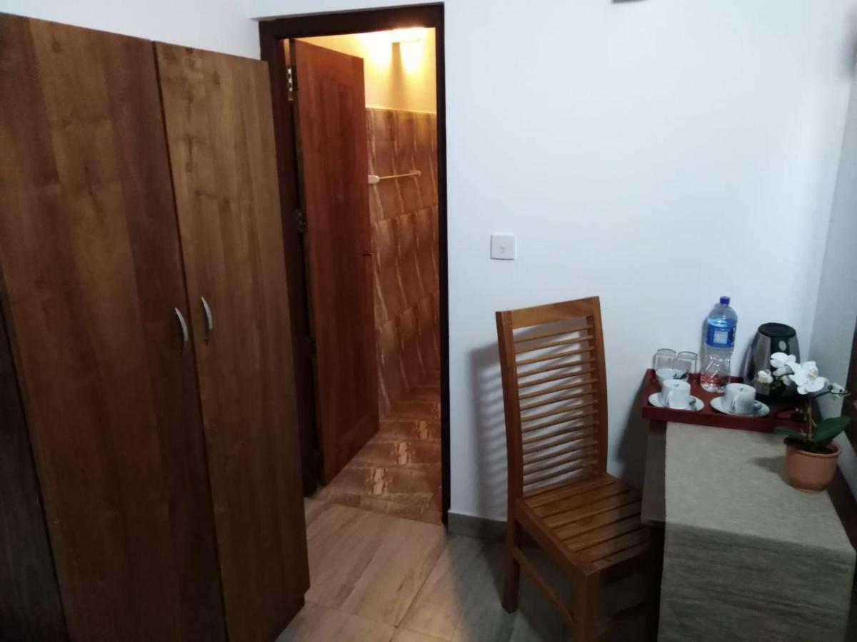 Lija Residence Negombo Eksteriør bilde